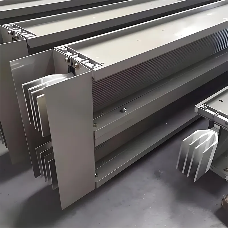 Низьковольтна сендвіч-шина